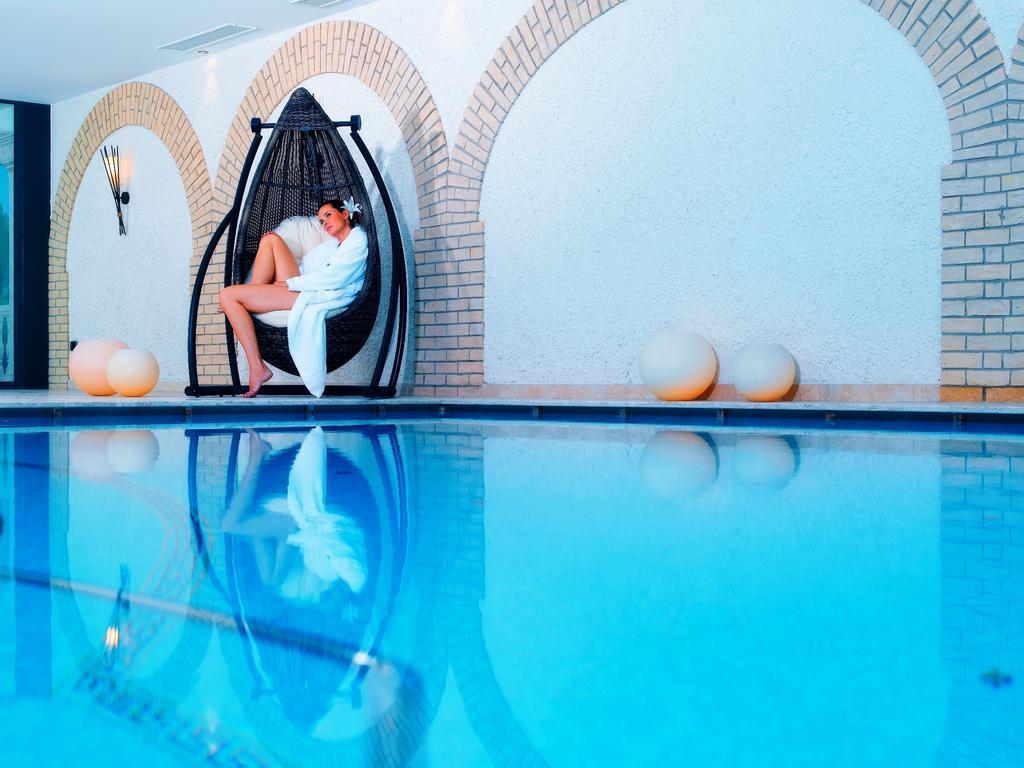 Savoy Dolomites Luxury & Spa Hotel Селва ди Вал Гардена Екстериор снимка