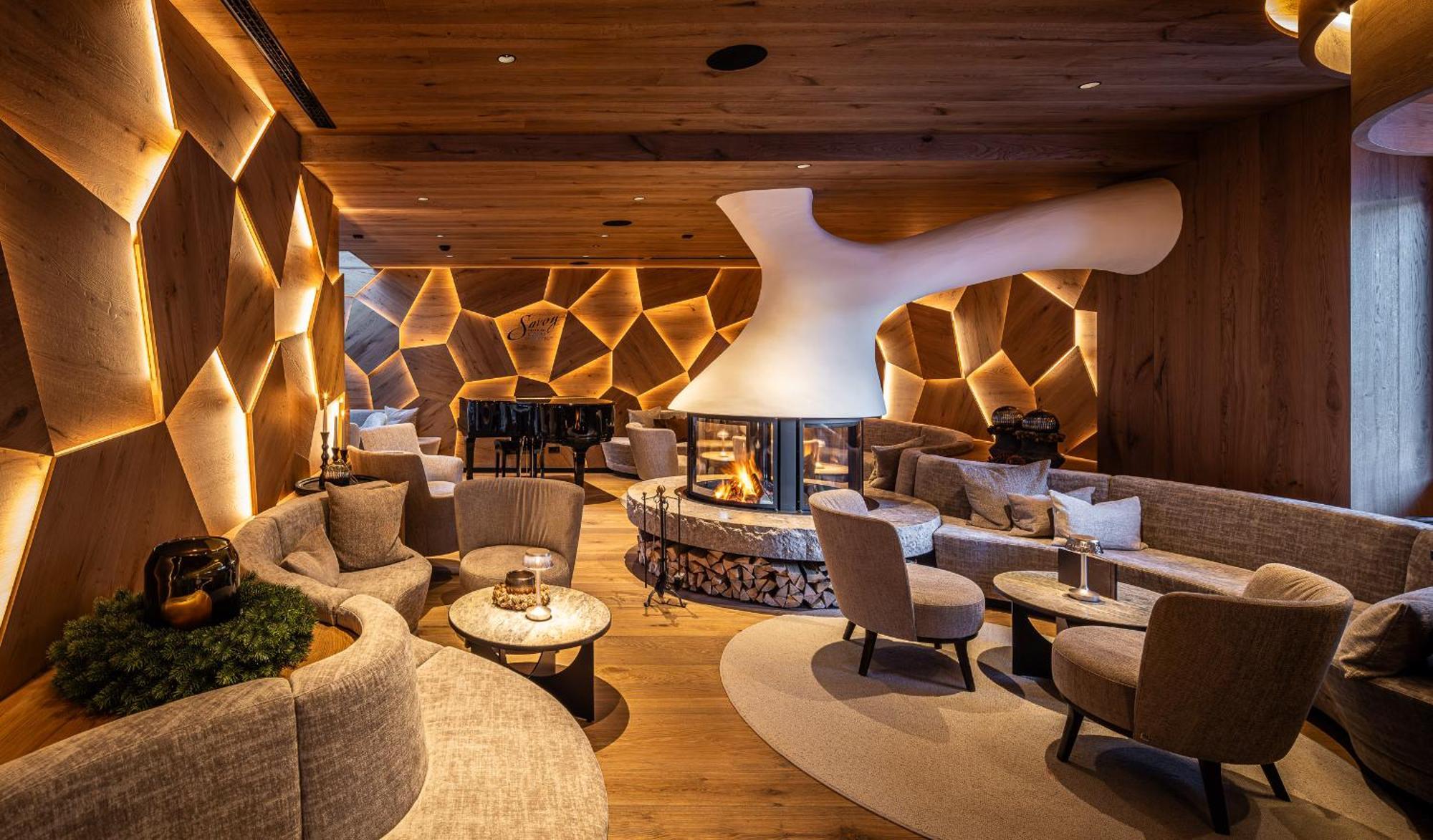 Savoy Dolomites Luxury & Spa Hotel Селва ди Вал Гардена Екстериор снимка