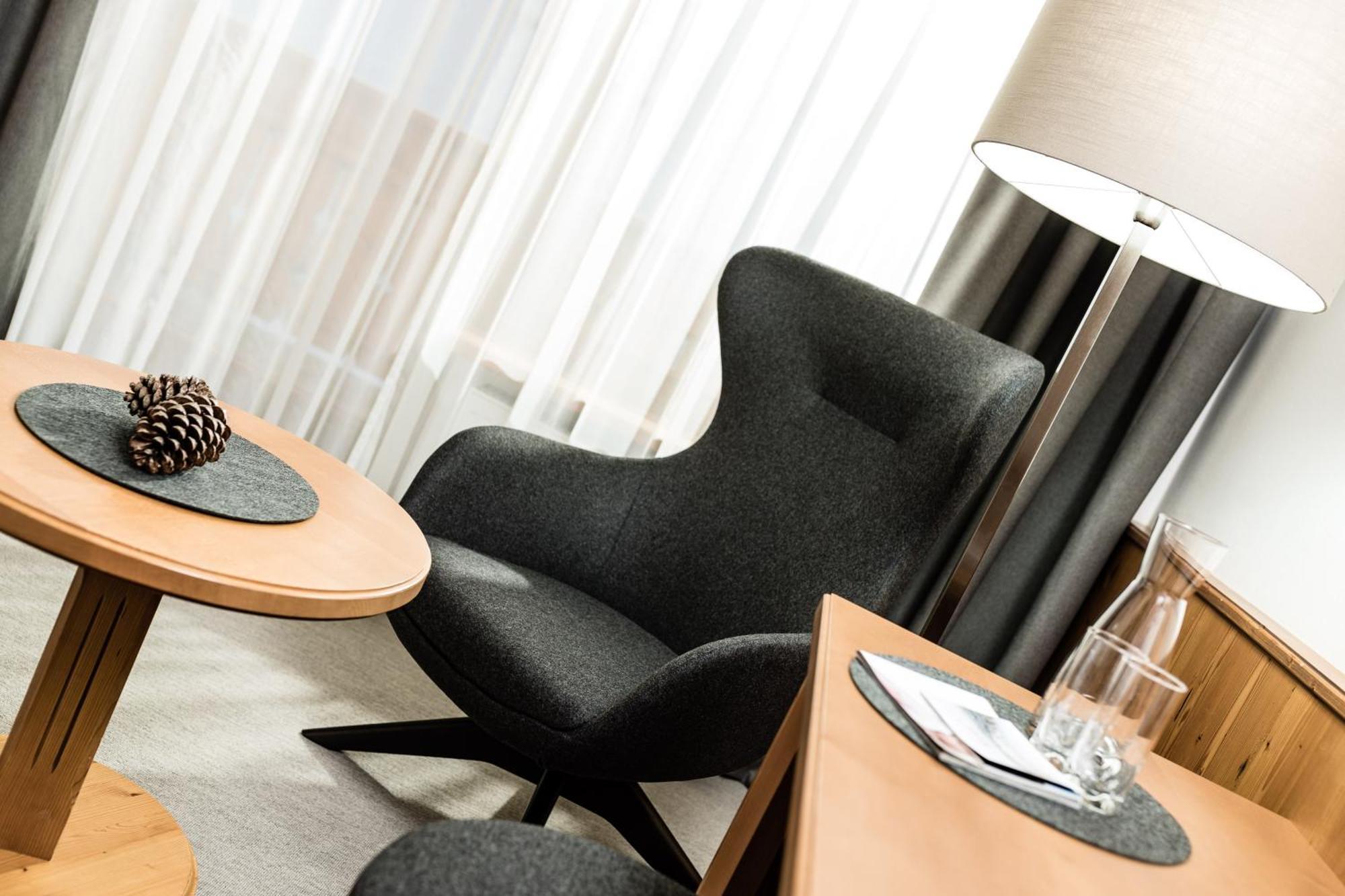 Savoy Dolomites Luxury & Spa Hotel Селва ди Вал Гардена Екстериор снимка