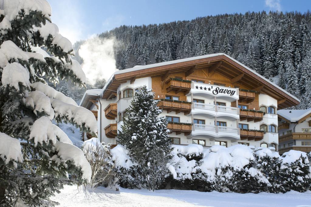Savoy Dolomites Luxury & Spa Hotel Селва ди Вал Гардена Екстериор снимка