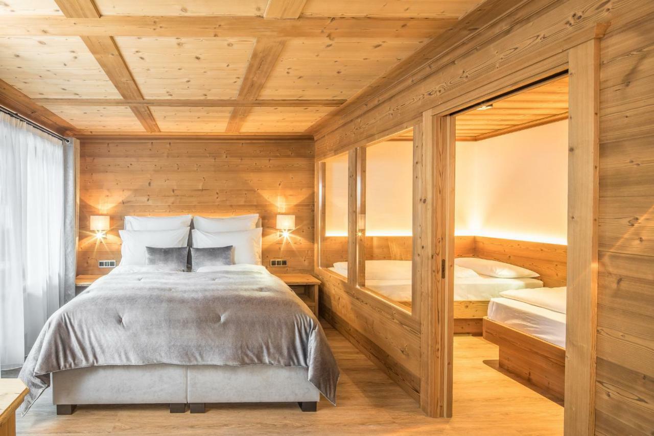 Savoy Dolomites Luxury & Spa Hotel Селва ди Вал Гардена Екстериор снимка