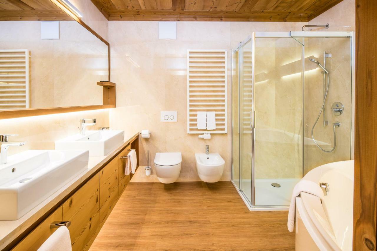 Savoy Dolomites Luxury & Spa Hotel Селва ди Вал Гардена Екстериор снимка